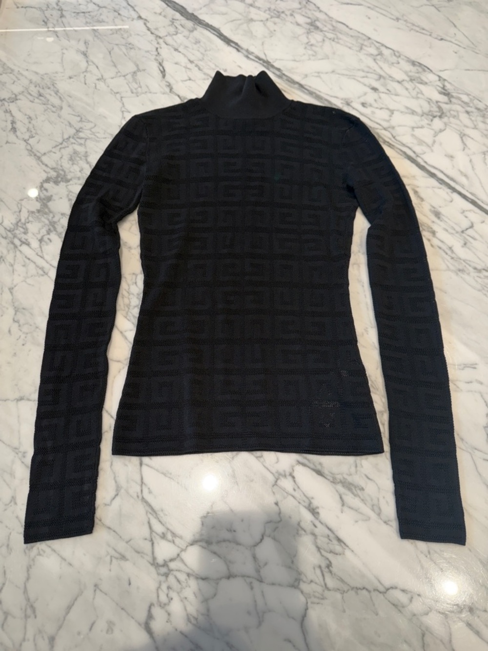 GIVENCHY
All Over 4G Turtleneck Sweater - Picture 6 of 8